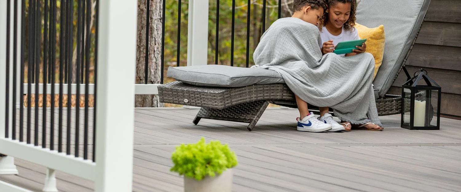 Enhance railing on staircase